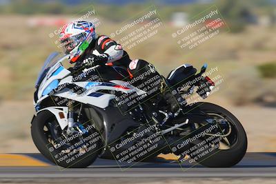 media/Sep-09-2023-SoCal Trackdays (Sat) [[6f49351c42]]/Turn 15 (745am)/